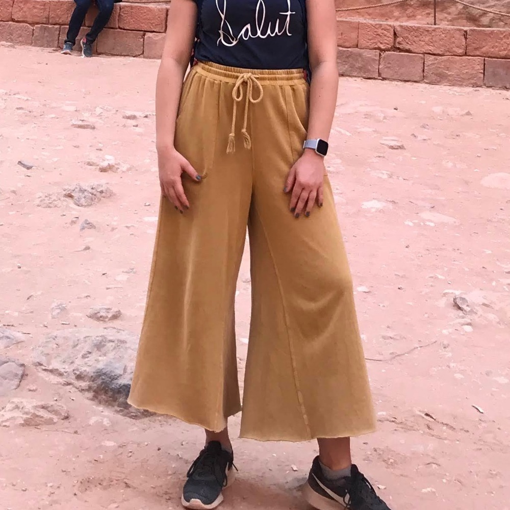 Yellow pants!